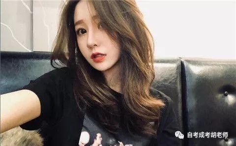 迪丽热巴 - 街拍偶遇自然美